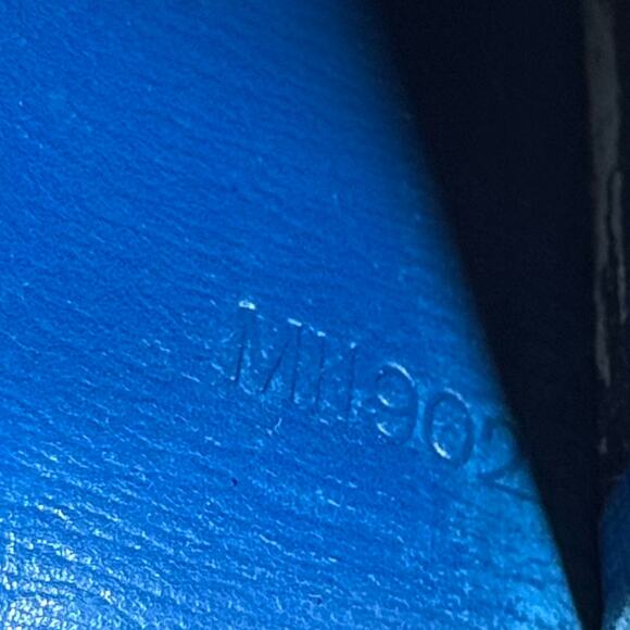 Louis Vuitton Blue Bifold Wallet - Picture 10 of 11